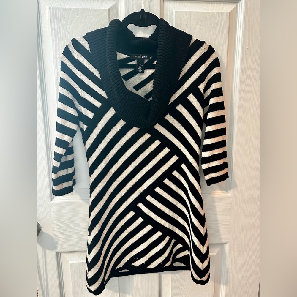 3/4 sleeve sweater dress/tunic from White House Black Market XS